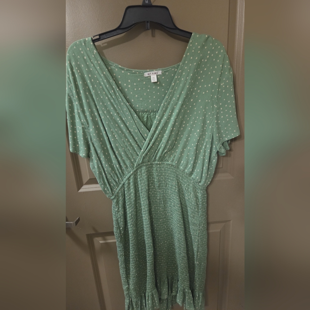 Mi ami Green and White Polka Dot Dress